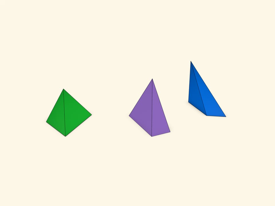 Разбиение параллелепипеда на три равновеликие пирамиды